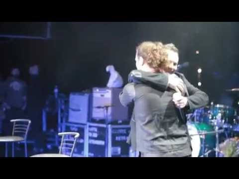  Вакарчук вразив чуттєвим дуетом з грузинським співаком.Відео.