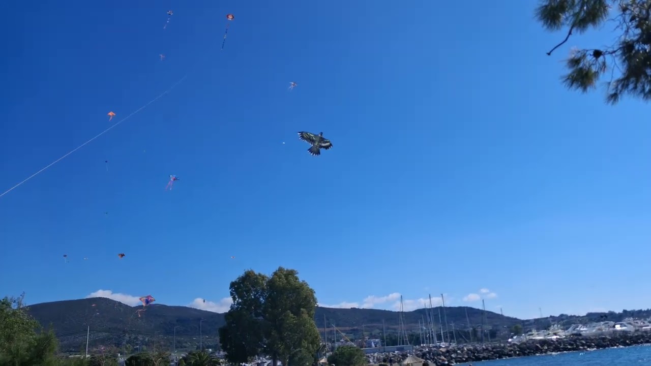 ΚΑΘΑΡΑ ΔΕΥΤΕΡΑ ΣΤΗ ΝΕΑ ΑΡΤΑΚΗ - ΠΑΡΑΛΙΑ ΜΑΥΡΟΜΑΤΗ