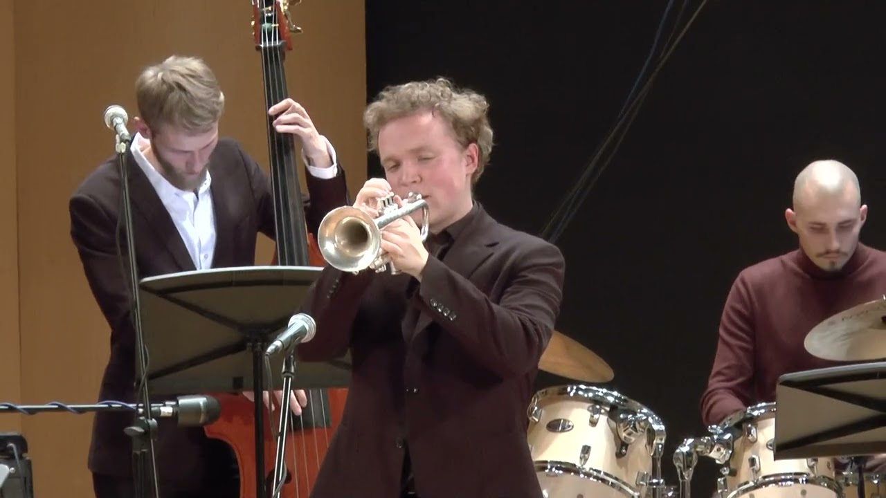 Walkin' With Friends. Андрей Середа. Гнесин-Джаз-ИНСТР-2025 ВЗРОСЛЫЕ, 03.12.2025