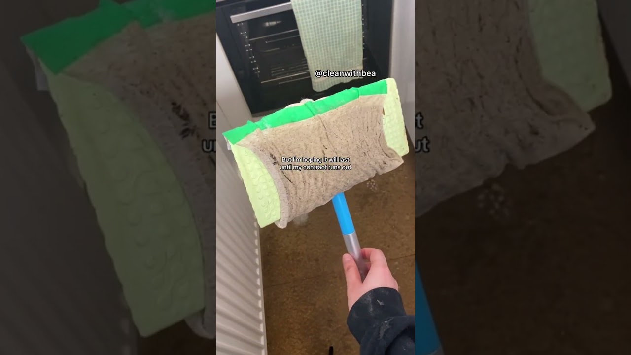 Deep Cleaning My Mouldy Kitchen Floor Day 2 Part 2