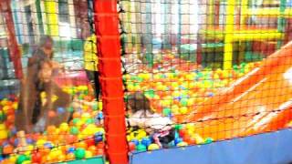 090830.JumpingGym.04