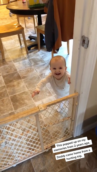 World’s most cutest moments when baby’s dad comes home from work 🥰🥰#baby #dad #love #cute