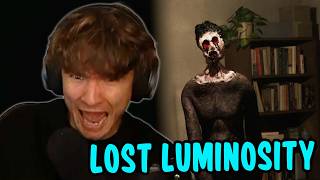 Teo plays a crappy little horror game