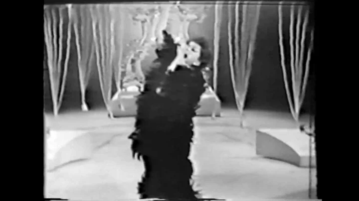 Judy Garland: What Now My Love (Perry Como's Kraft...