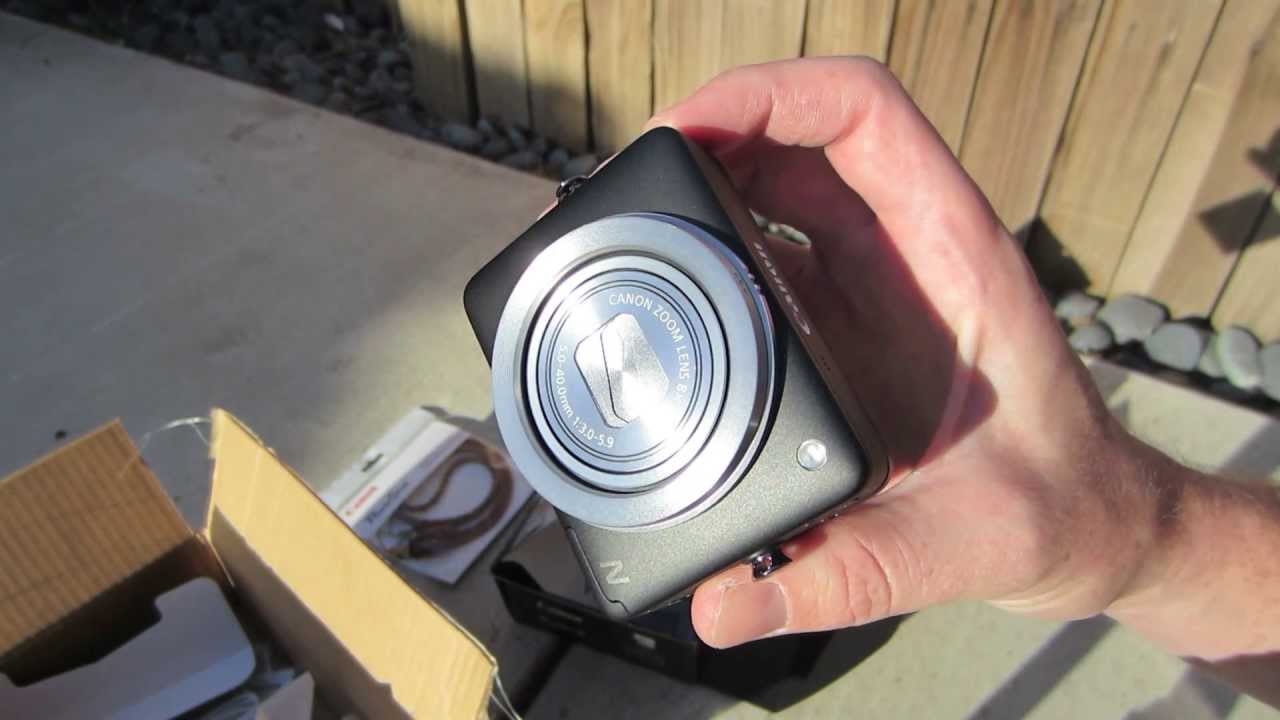 Canon PowerShot N unboxing