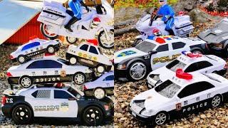 Police Car! Police Car! ! Police Car!!! Box full of Police cars drive a steep hill & Finding Police