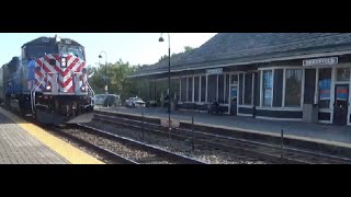Metra - Amtrak:   Milwaukee District North Line at Deerfield IL