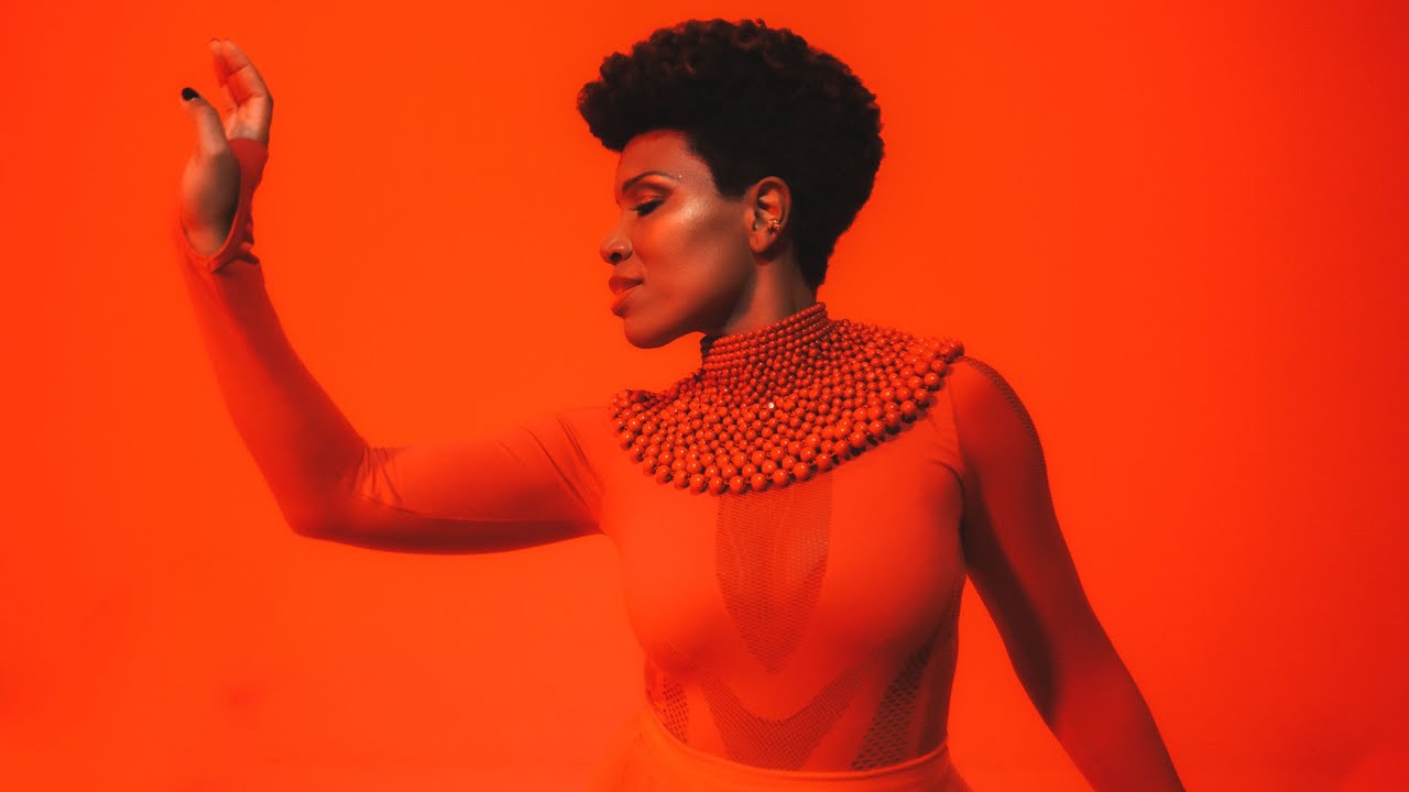 Watch LURA - Si Si - Official Music Video on YouTube Watch LURA - Si Si - Official Music Video on YouTube