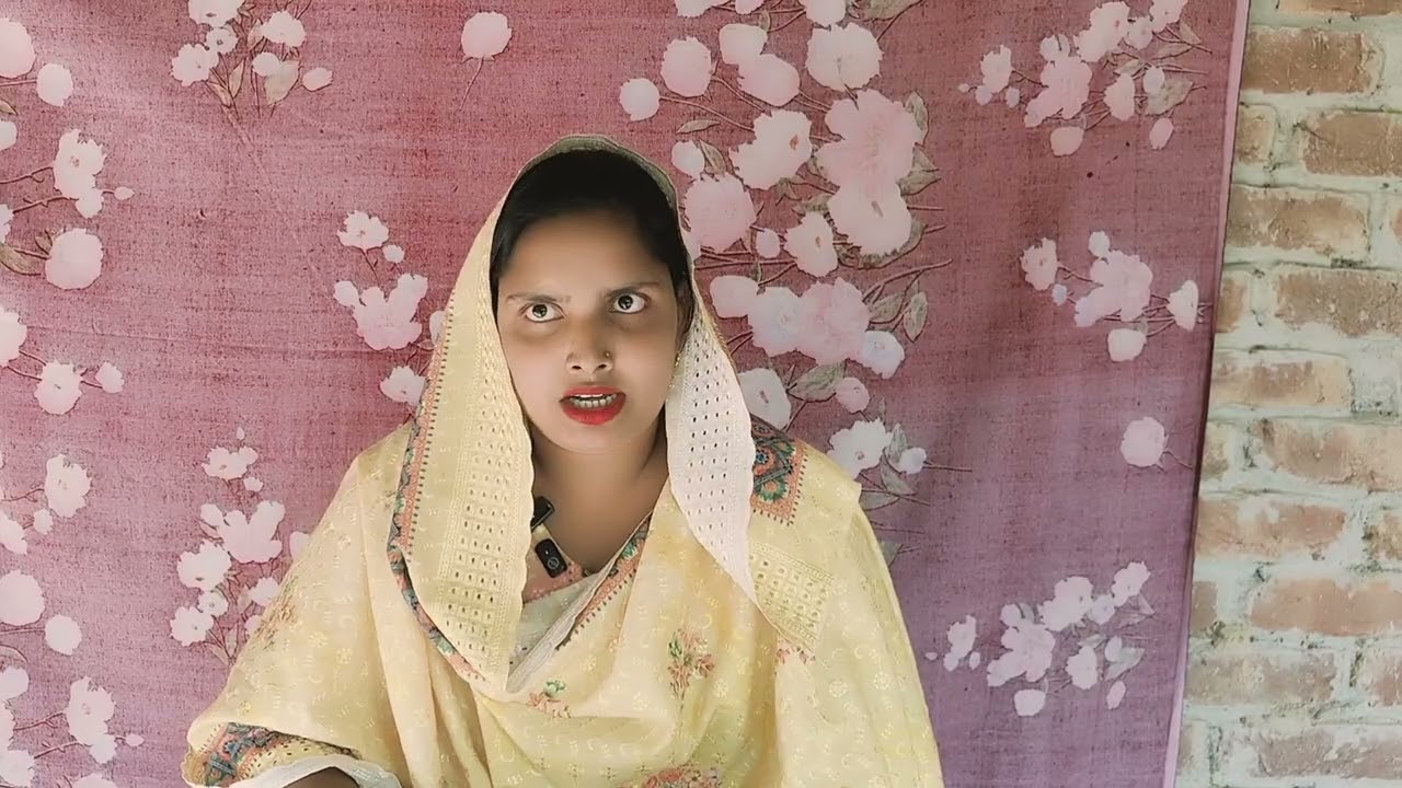 Все говорят, что если побывать перед камерой, то найдешь хорошего зятя, почему же я не могу?