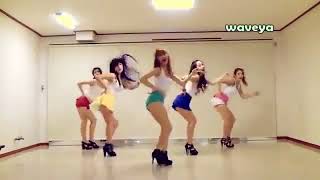 Корейские девушки танцуют//Korean girls are dancing//한국 소녀들이 춤을 추고있다.