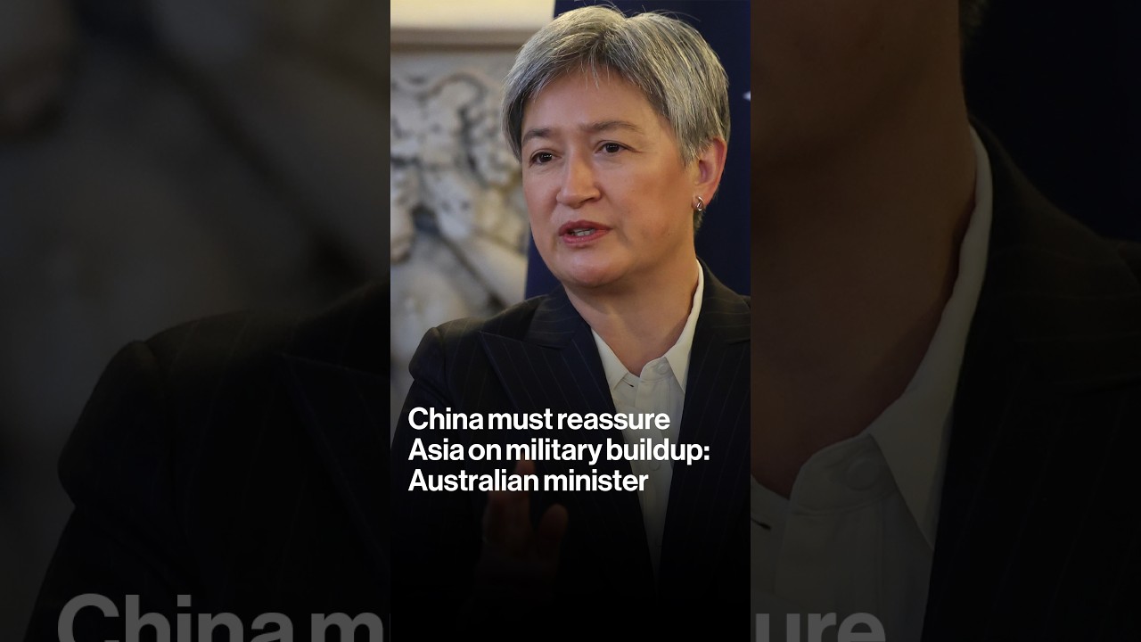 Australia Wants China 'Transparency' on Military Buildup thumbnail