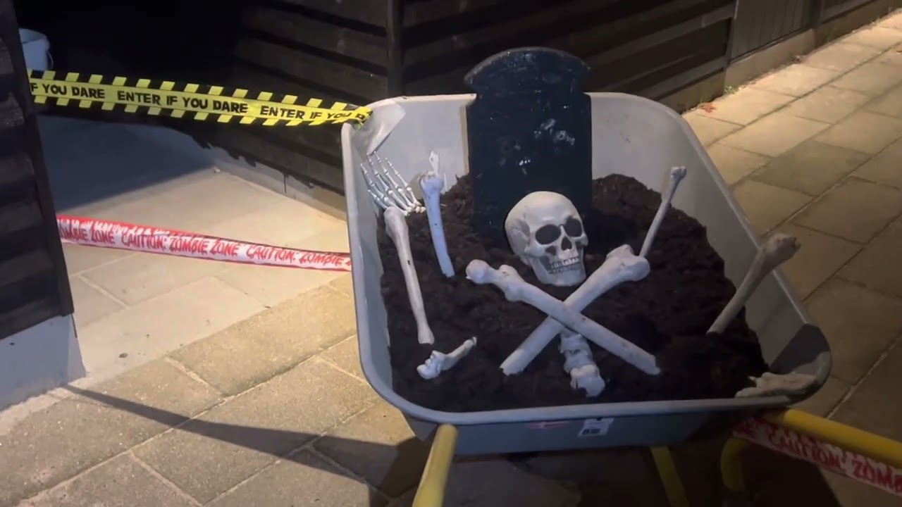 Trick or Treat - Slik eller Ballade!!🕸️🕷️💀🎃