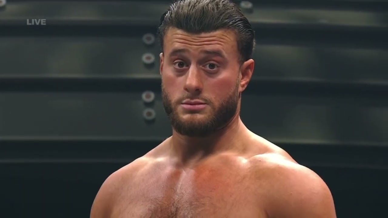 AEW fans let ICE know what they think of them...