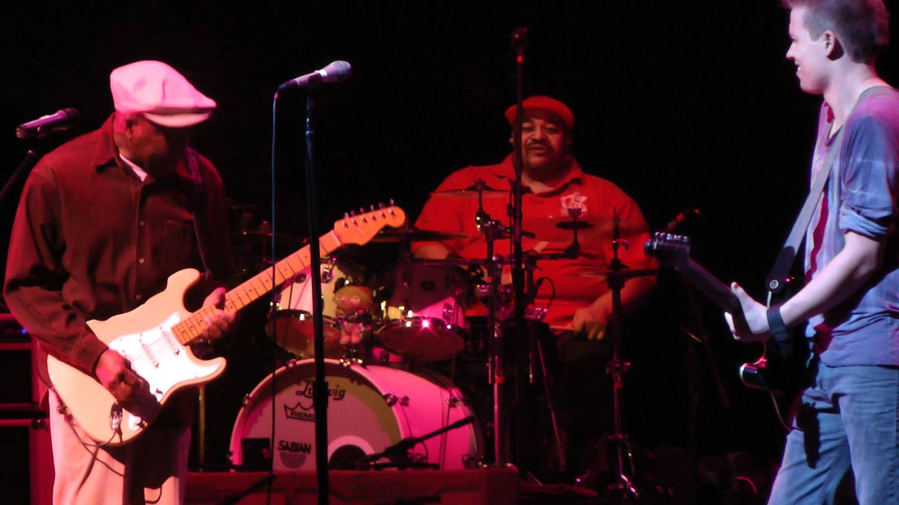 Buddy Guy - Opening Night Experience Hendrix Tour 2012