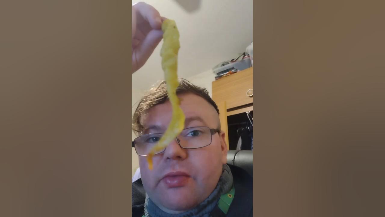 eating my shifnal kebab 🥙 greasy food but on well All in moderation