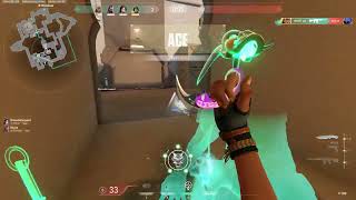 　　 ,　　　 　ﾟ　 ,　 　　　　　　　　. 　　　