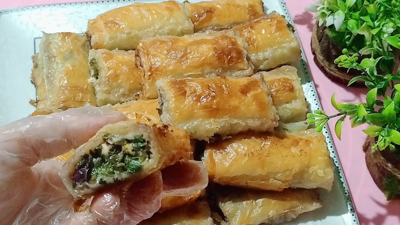 حتى لو مش بيحبو السبانخ ❗جربى تعمليها بالطريقة دى❗بوريك السبانخ،فطائر السبانخ