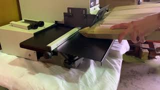 Stago Salut Stapler Securing Cardboard Packaging