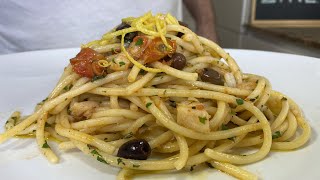 Pasta con Baccala e olive