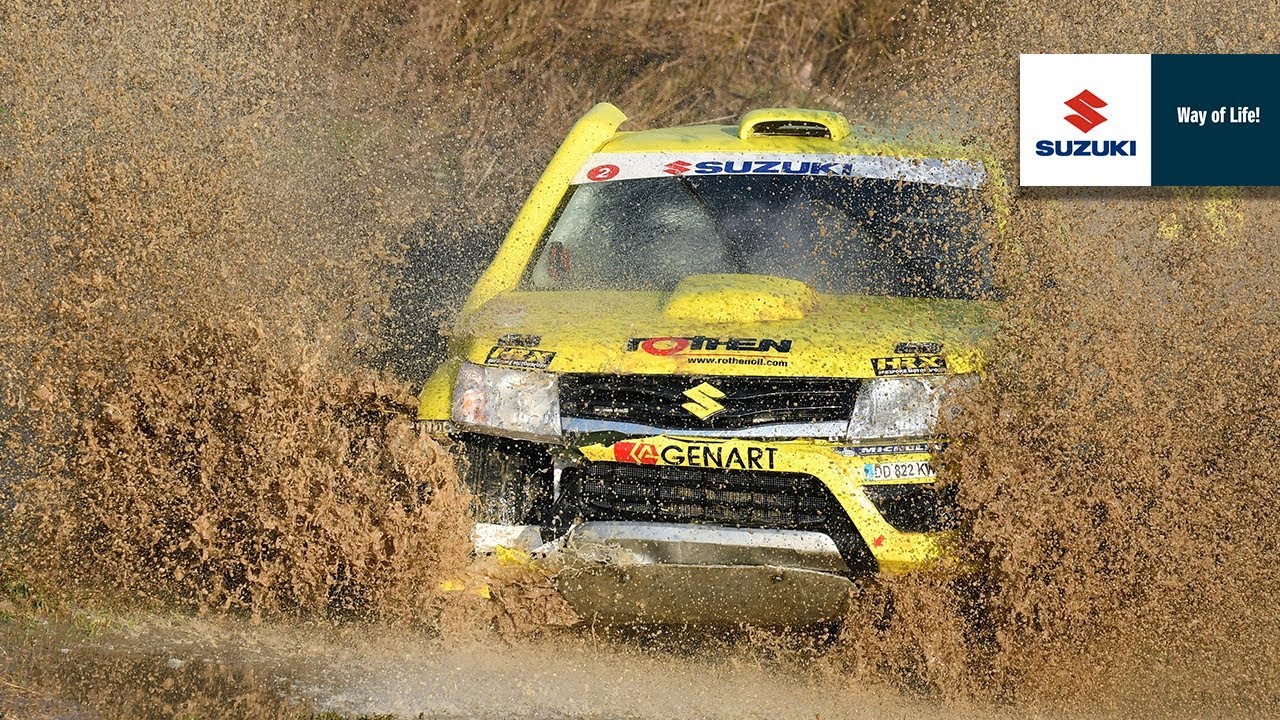 Suzuki country sport