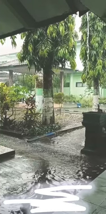 Story WA ambyar  ||ketika hujan turun
