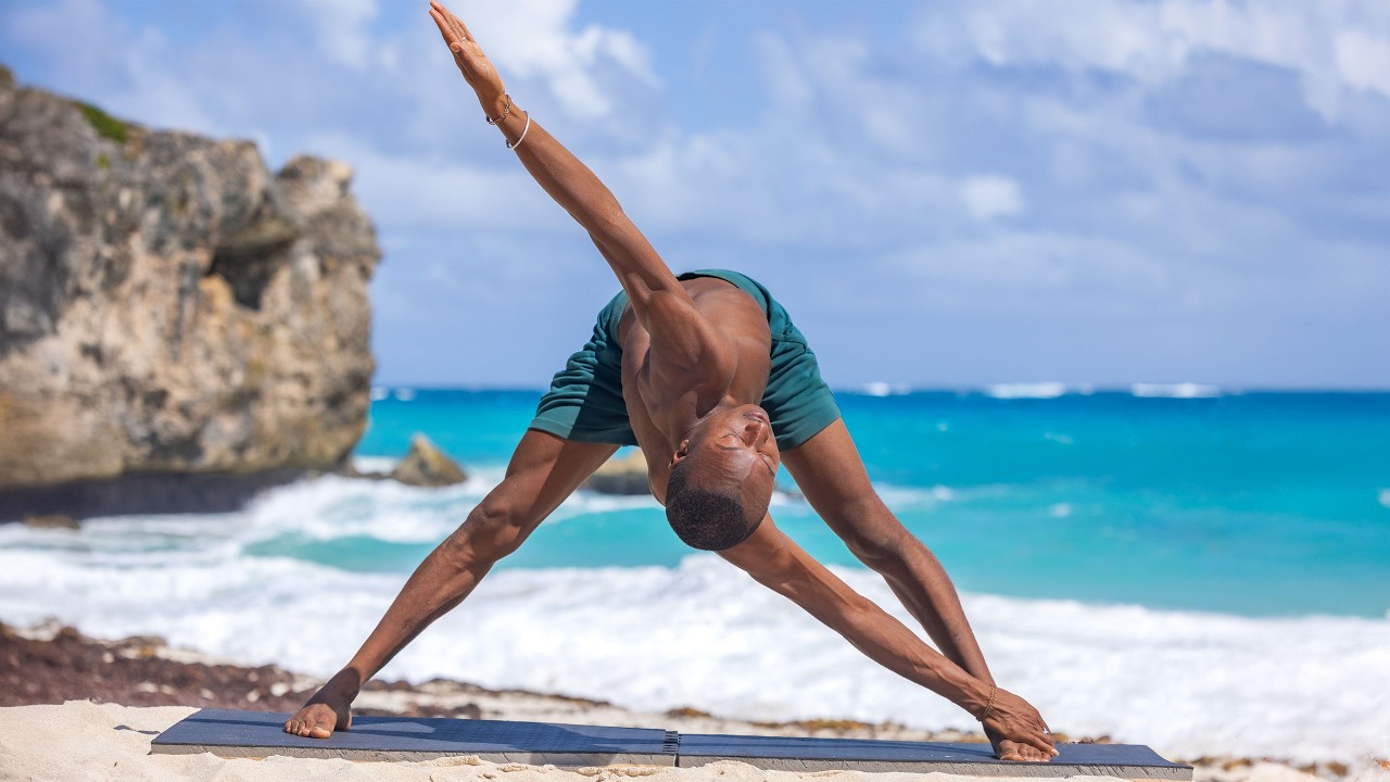 Upper Body Yoga Flow: Open Your Chest, Shoulders & Neck