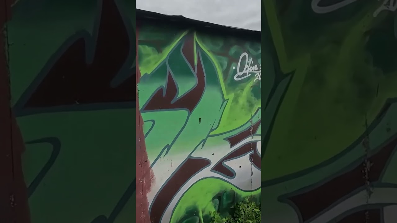 the city and its moments 