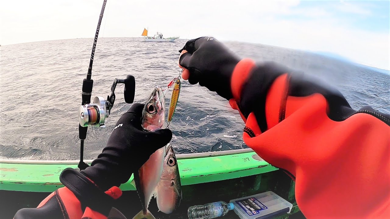 島きち丸　今年もライトルアー開幕　晴天だけど波高１．６ｍ　二宮沖でルアーをシャクる