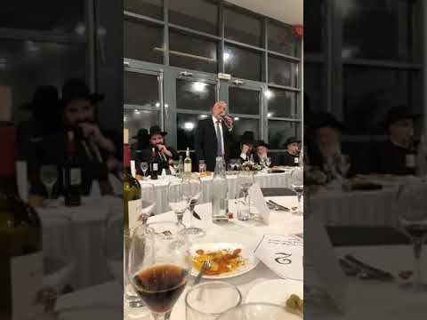 Hakhnassa Sefer Torah en l'honneur du Rav Yossef-Haïm SITRUK zatsal à Cachan