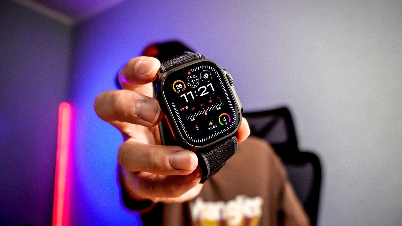 Apple Watch Ultra 2のブラックモデル来た！圧倒的にカッコ良すぎるが 