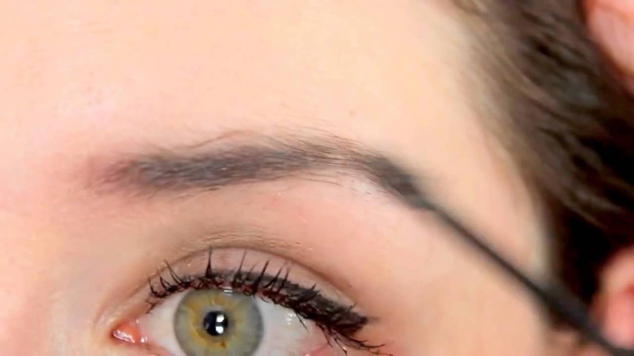 HOW TO GET THICKER LOOKING EYEBROWS FAST   Benefit Gimme Brow Gel Demo