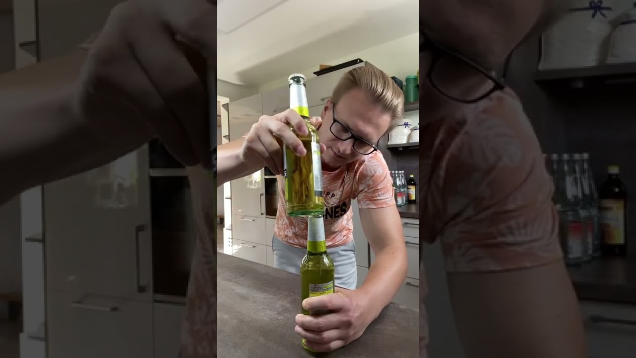 Eine Bierflasche NUR durch Klopfen öffnen!😍