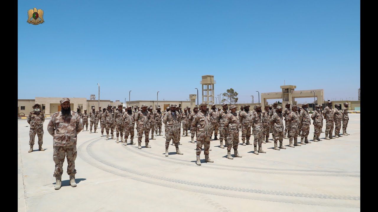 كلمة القائد العام المُشير خليفة حفتر لجنود السرية العاشرة التابعة لكتيبة طارق بن زياد المقاتلة .