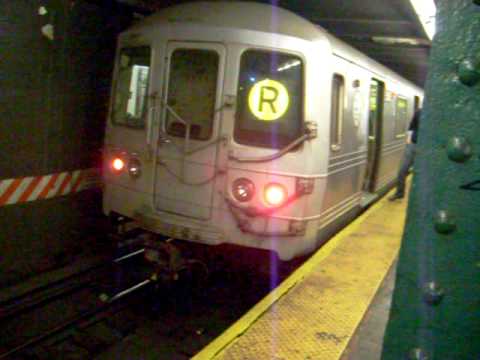 R Train Photo 3