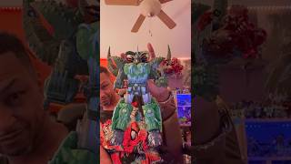 WHY ISN’T THIS THE UNICRON SOLDIER ?!? #todaysfave