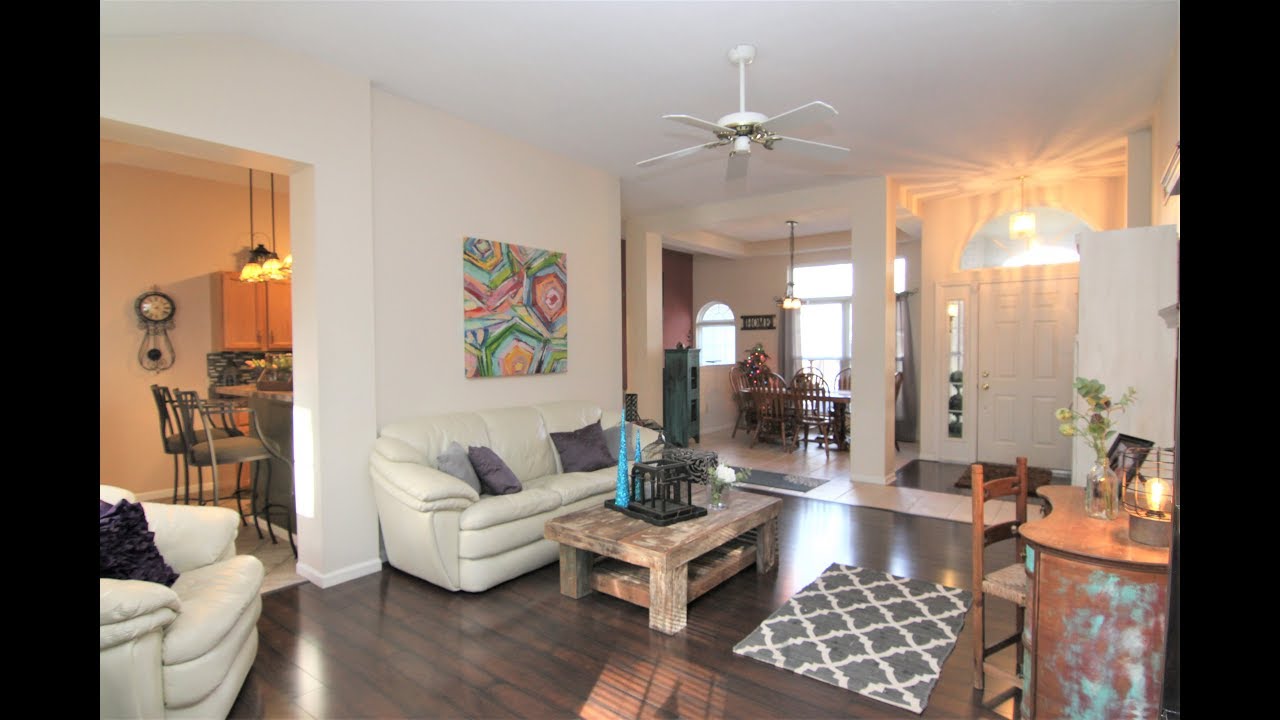 11615 Clairmont Dr Fenton, MI 48430