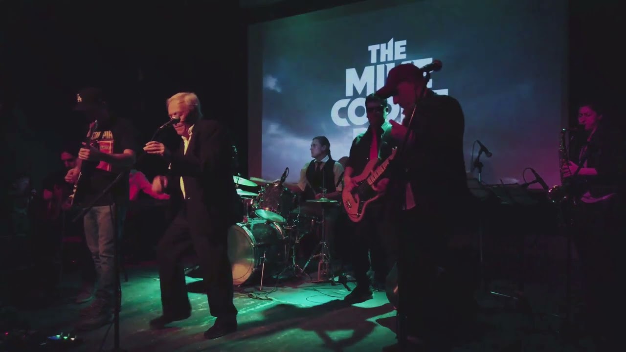 The Mike Cooke Band - This are the moments (En Vivo - Casa del Bicentenario 7/23)