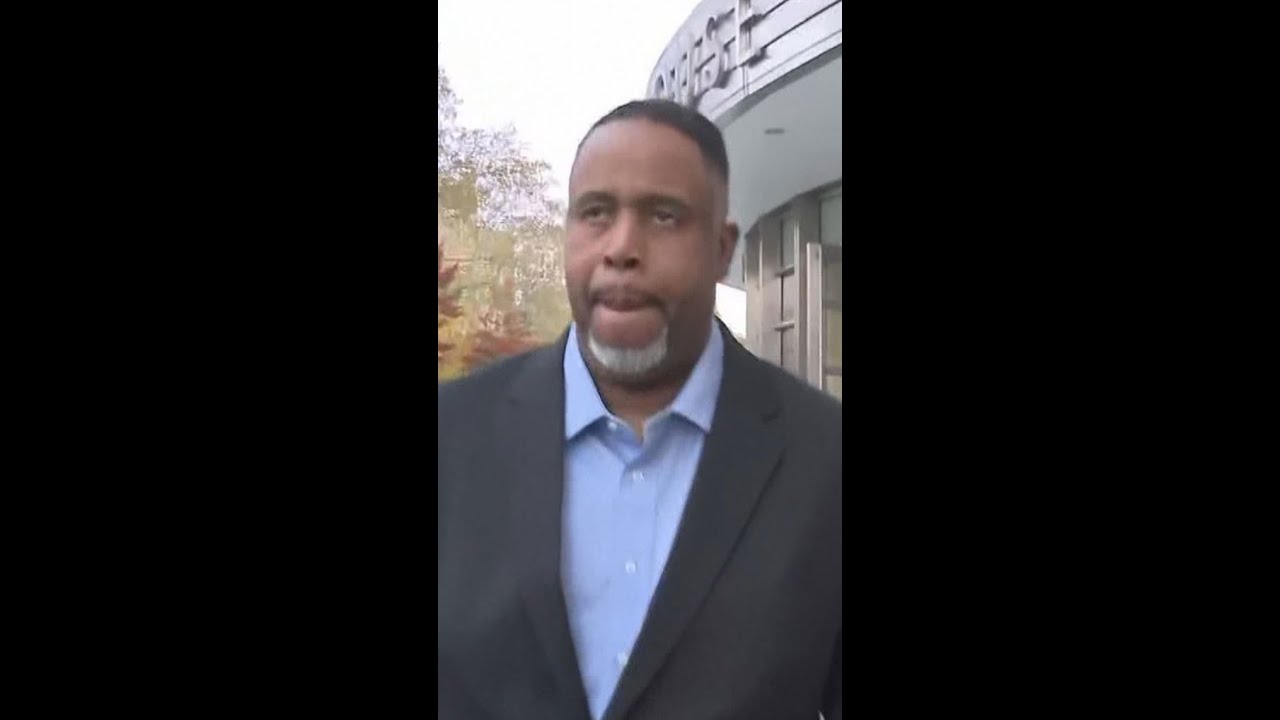 Ex-NBA player Damon Jones pleads not guilty to selling injury secrets, profiting from rigged poker