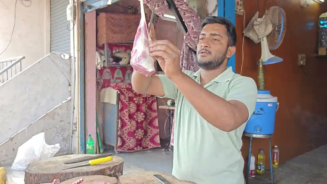 Sailani mutton shop fresh mutton cutting leg piece silk mutton