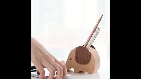 Wooden Cute Elephant Multi-functional Offical Mini Lazy Bracket Phone Holder Pen holder