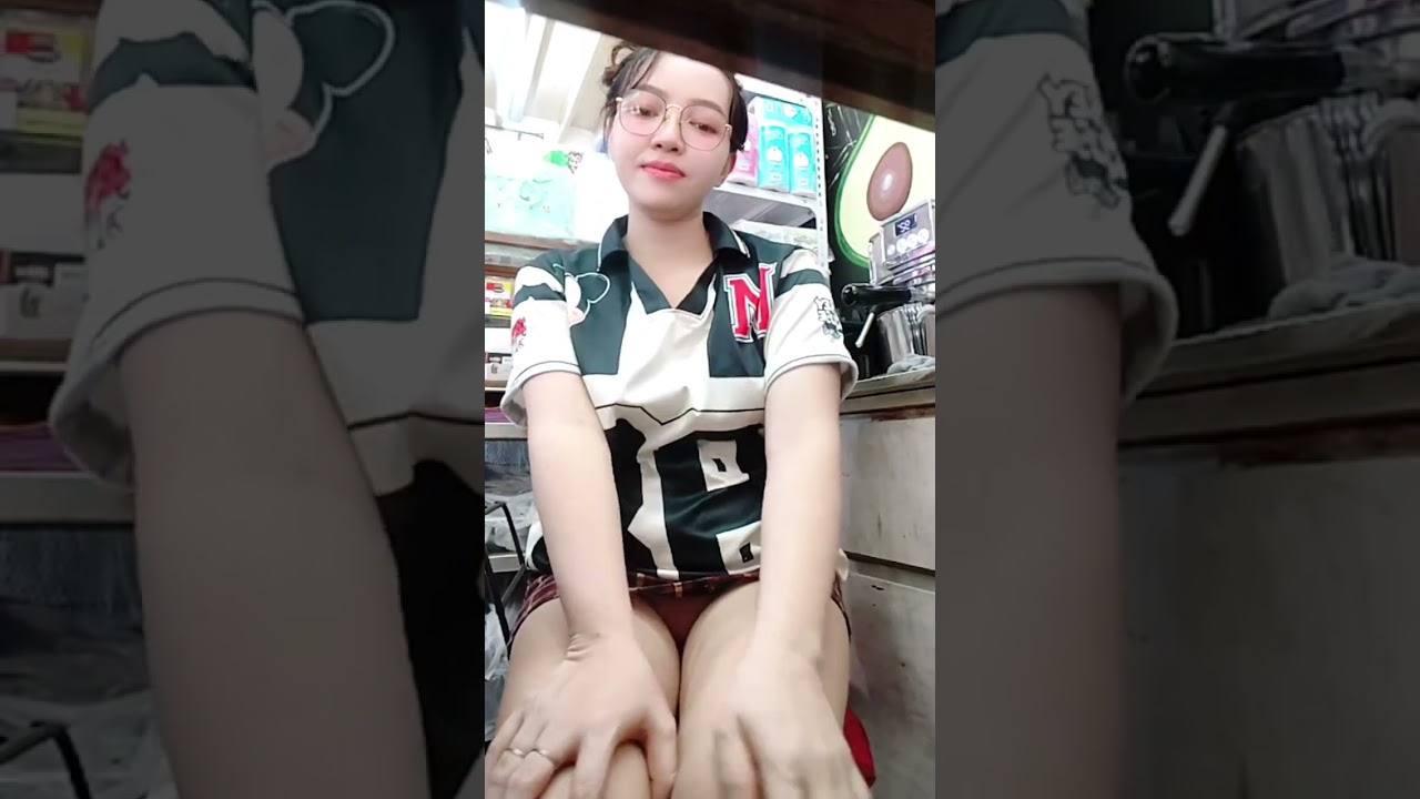 Lauryn BOGO Livestreaming Periscope live LOVELYGIRL 😍😍 #periscope #live #broadcast #livestream