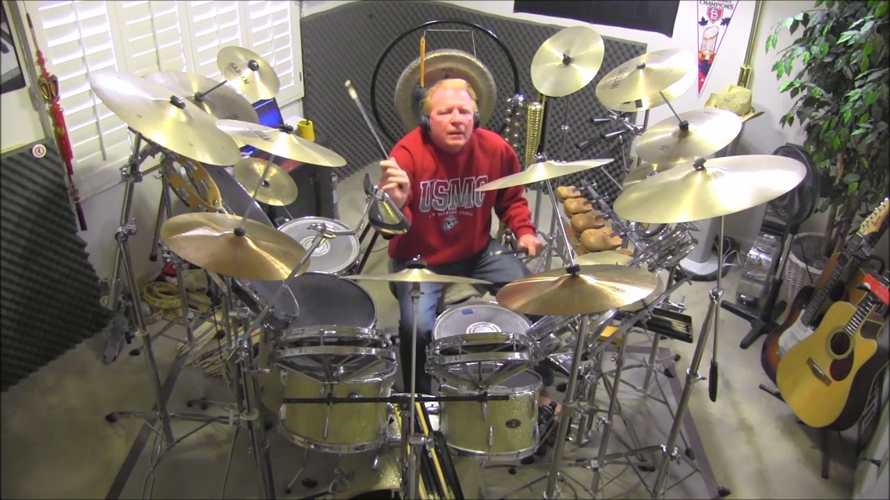 Lars Rosenberg & Jeff Janssen - Dark Horse Nebula - YouTube