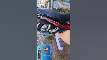 Rửa xe bọt tuyết không chạm và tẩy đất đỏ lâu năm