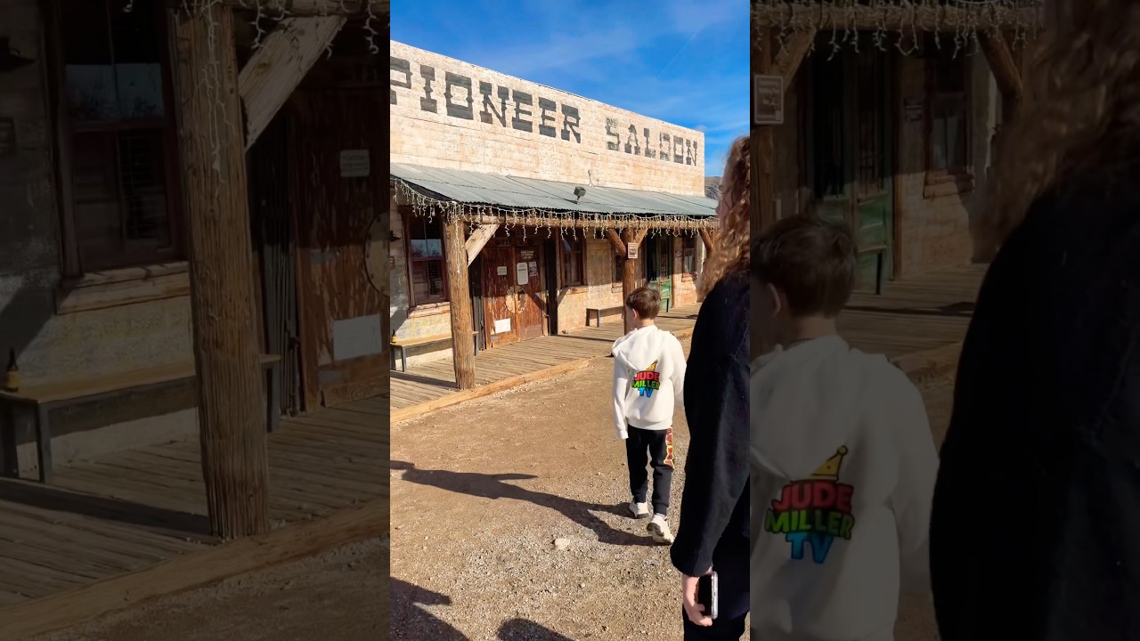 Stepping Into the Wild West at Pioneer Saloon, California 🤠🌵 #PioneerSaloon#Pioneertown