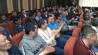 Как спасти оленеводство Ямальского района обсуждали на совете старейшин. Как спасти оленеводство Ямальского района обсуждали на совете старейшин.