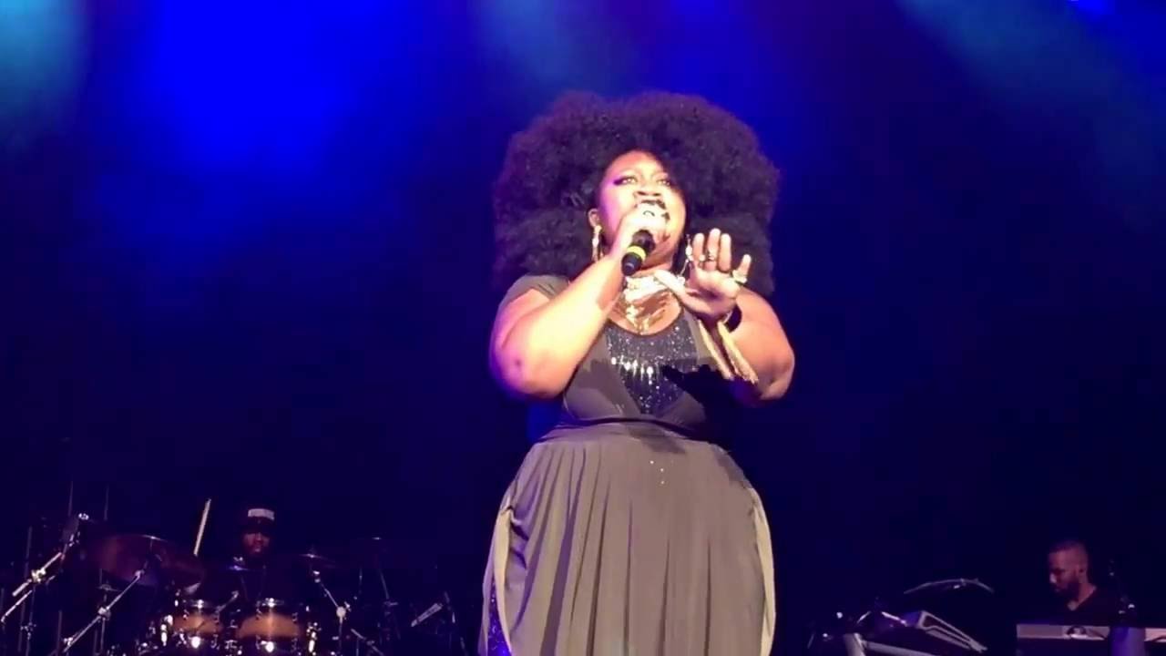 La'Porsha Renae performs Diamonds Cover, Good Woman and Come Together Cover