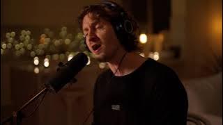 Dean Lewis - Falling Up (Live & Solo Acoustic performance - Music From The Home Front)