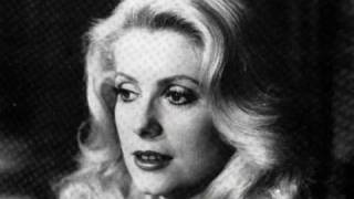 Catherine Deneuve VS Brigitte Bardot