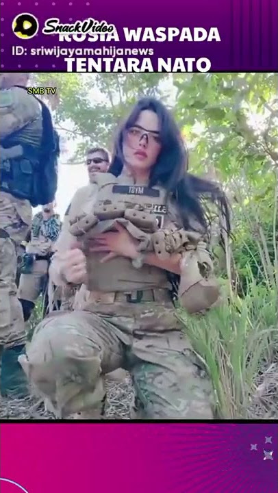 tentara wanita NATO♥