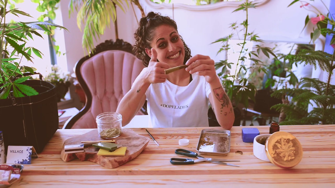 Rolling with Rox.C.Rolla Kief Blunt